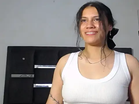 Snapshot of realshy-Stepsis chatting on 05.26.26 realshy-Stepsis online show from 05.26.26