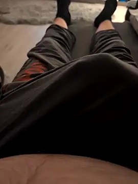 Mrloverlover77xh online show from 11.22.25