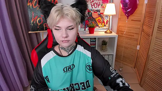 mekurisu online show from 03.14.25