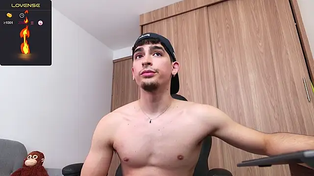 Snapshot of zenn_rush1 chatting on 12.12.24 zenn rush1 online show from 12.12.24