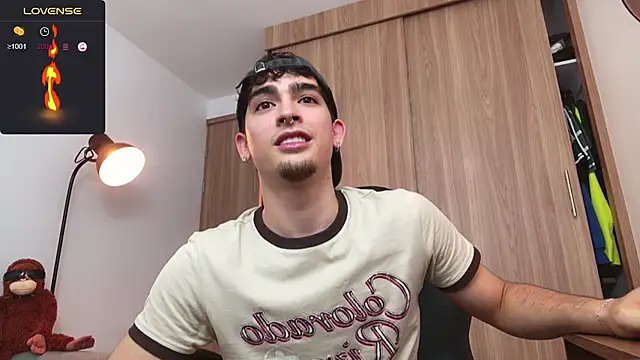 Snapshot of zenn_rush1 chatting on 01.02.25 zenn rush1 online show from 01.02.25