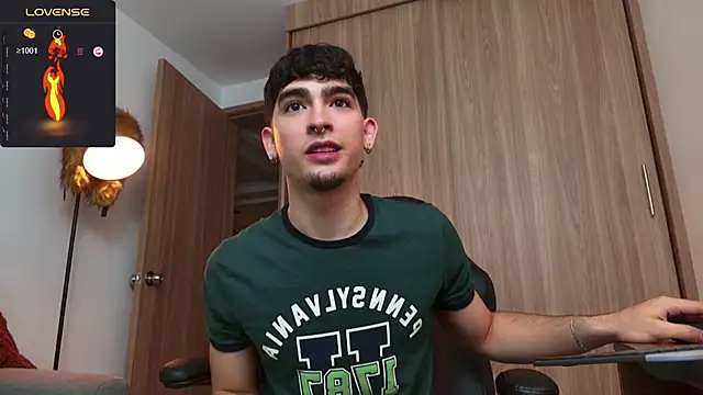 Snapshot of zenn_rush1 chatting on 01.08.25 zenn rush1 online show from 01.08.25