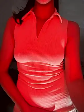 Snapshot of Miilania chatting on 12.01.24 Miilania online show from 12.01.24