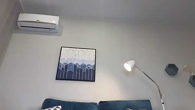 Lana Luna1 online show from 03.15.25