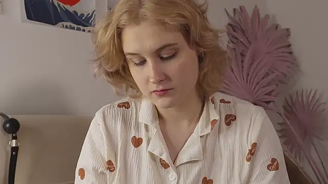 tiffannyjons online show from 03.12.25