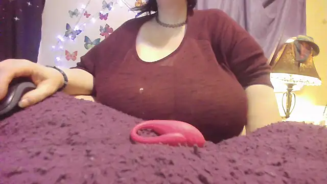 Alli Kat online show from 02.15.25