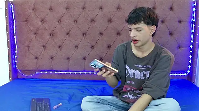 boys yourparty online show from 12.26.24