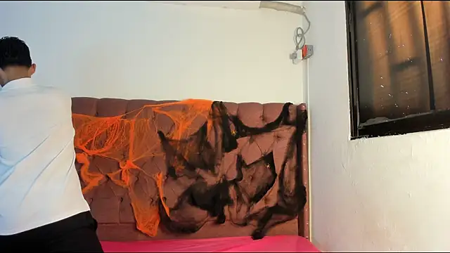 boys yourparty online show from 10.06.25