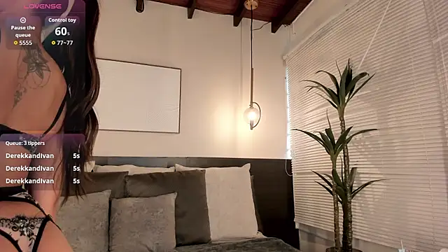 SophieBlake online show from 11.26.25