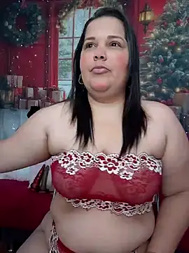 Snapshot of kiara_scottt chatting on 12.20.25 kiara scottt online show from 12.20.25