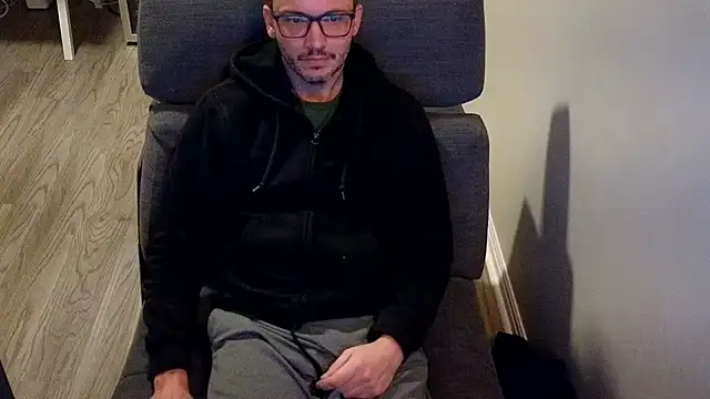 Snapshot of SingleDaddy801 chatting on 01.30.25 SingleDaddy801 online show from 01.30.25