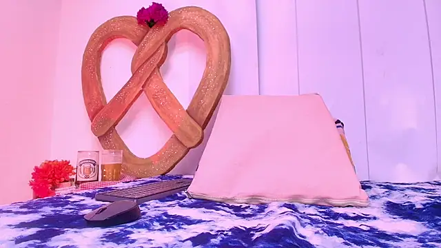 franyelimss online show from 09.24.25