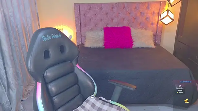 Scarllett BDSM online show from 11.16.25