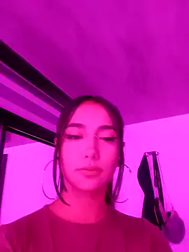  ella b online show from 01.14.25