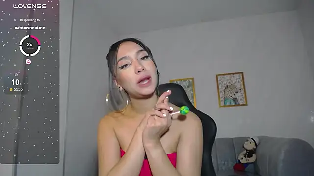  ella b online show from 01.14.25