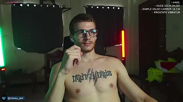 mickeypict online show from 12.25.24