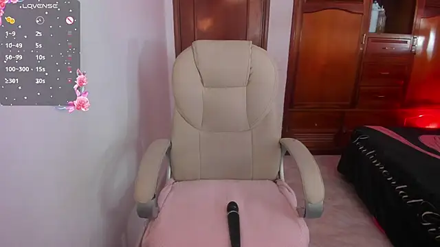 Maavca  online show from 11.10.25