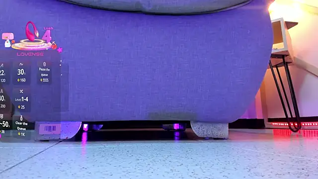 SophieHarris  online show from 03.12.25