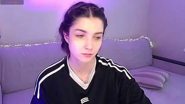 Snapshot of Abigail_Wills chatting on 07.25.26 Abigail Wills online show from 07.25.26
