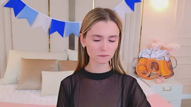 MarybethSnow online show from 09.26.25