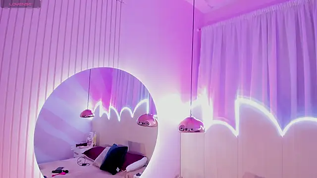 Snapshot of Laurentdupont04 chatting on 03.14.25 Laurentdupont04 online show from 03.14.25