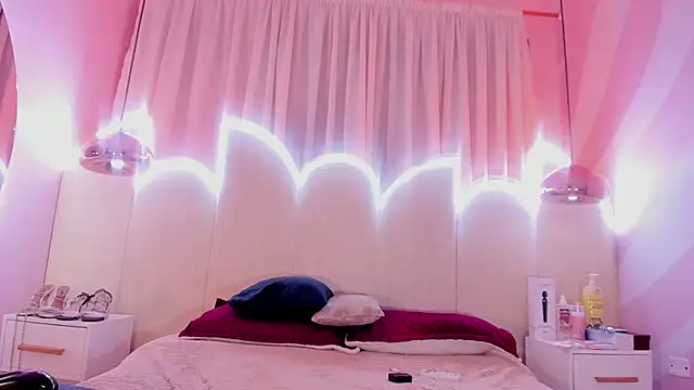 Snapshot of Laurentdupont04 chatting on 03.16.25 Laurentdupont04 online show from 03.16.25