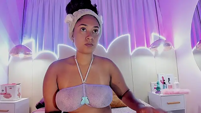 Snapshot of Laurentdupont04 chatting on 10.06.25 Laurentdupont04 online show from 10.06.25