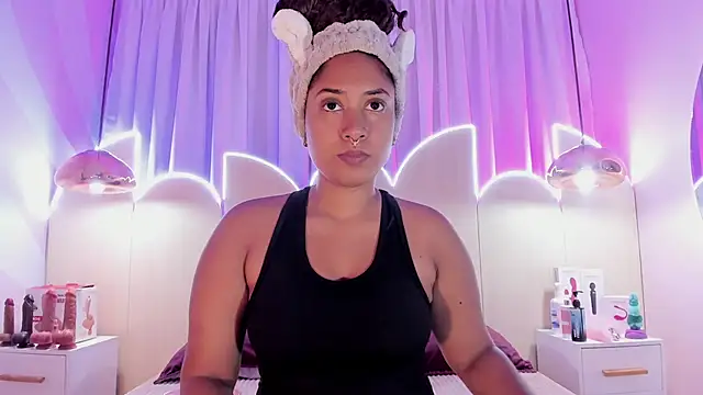 Snapshot of Laurentdupont04 chatting on 10.08.25 Laurentdupont04 online show from 10.08.25