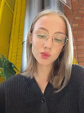 CaseyStar online show from 01.18.25