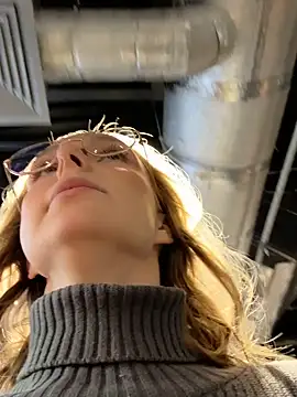 CaseyStar online show from 02.03.25