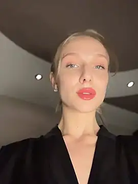 CaseyStar online show from 03.08.25