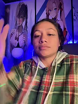 Im Little online show from 12.11.24