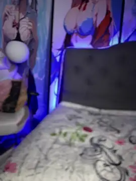 Im Little online show from 01.13.25