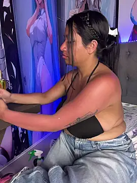 Im Little online show from 12.03.25