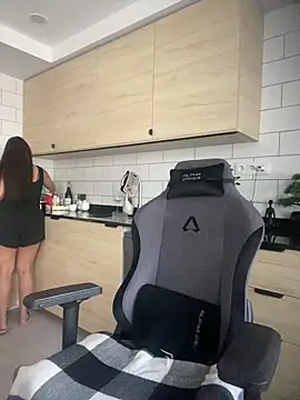 Snapshot of brazilianbbinuk chatting on 10.07.25 brazilianbbinuk online show from 10.07.25