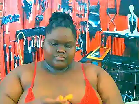 EbonyHotBuns online show from 11.09.25