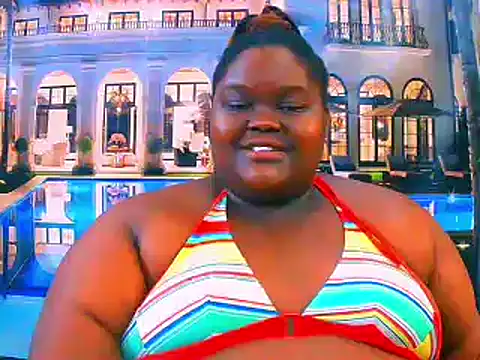 EbonyHotBuns online show from 04.21.26