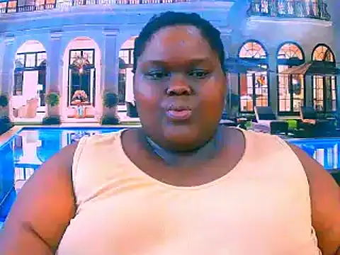 Snapshot of EbonyHotBuns chatting on 05.23.26 EbonyHotBuns online show from 05.23.26