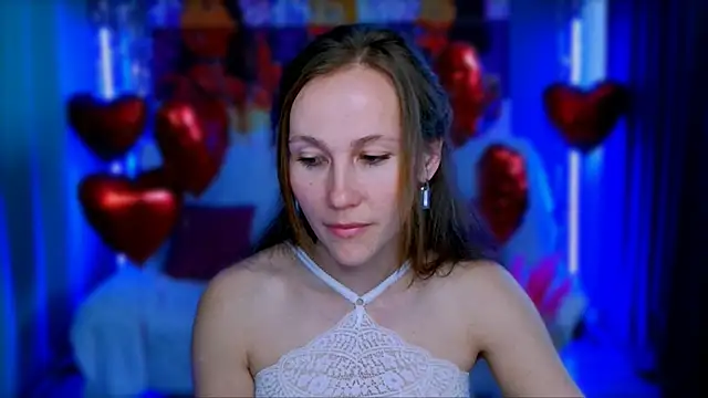 Snapshot of MichelleOrtis chatting on 03.08.25 MichelleOrtis online show from 03.08.25