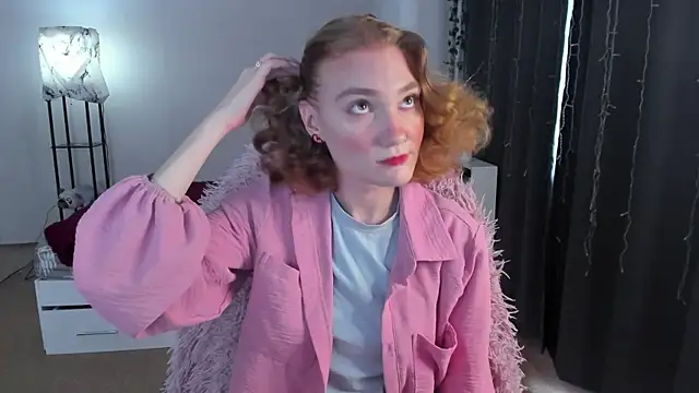 ReddHotPipper online show from 09.21.25