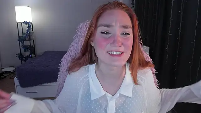 Snapshot of ReddHotPipper chatting on 01.11.26 ReddHotPipper online show from 01.11.26