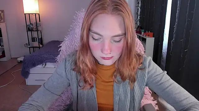 Snapshot of ReddHotPipper chatting on 02.27.26 ReddHotPipper online show from 02.27.26