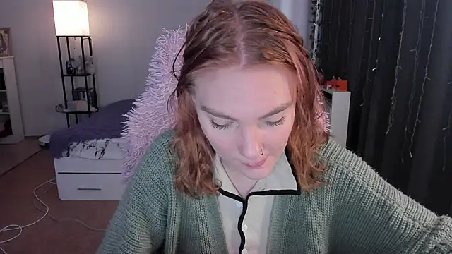 Snapshot of ReddHotPipper chatting on 02.28.26 ReddHotPipper online show from 02.28.26