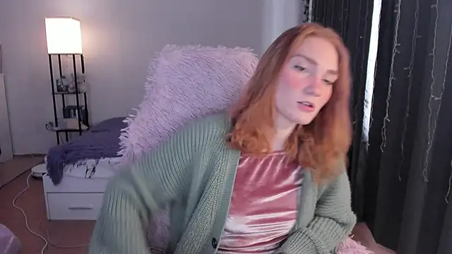 Snapshot of ReddHotPipper chatting on 03.03.26 ReddHotPipper online show from 03.03.26