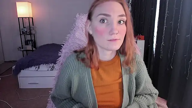 Snapshot of ReddHotPipper chatting on 03.04.26 ReddHotPipper online show from 03.04.26