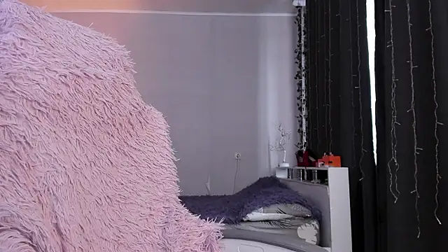 ReddHotPipper online show from 03.27.26