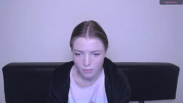 Snapshot of MissOliviaa_ chatting on 12.16.24 MissOliviaa  online show from 12.16.24