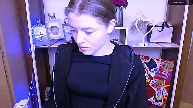 Snapshot of MissOliviaa_ chatting on 01.13.25 MissOliviaa  online show from 01.13.25