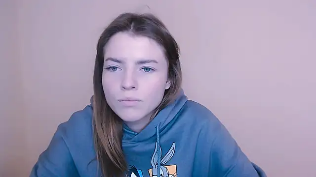 Snapshot of MissOliviaa_ chatting on 01.14.25 MissOliviaa  online show from 01.14.25