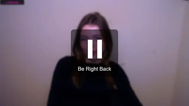 Snapshot of MissOliviaa_ chatting on 02.16.25 MissOliviaa  online show from 02.16.25